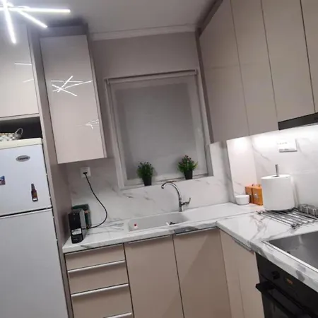 Antreas Cosy Lägenhet *
