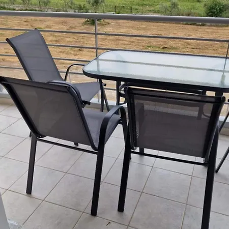 Antreas Cosy アパート *